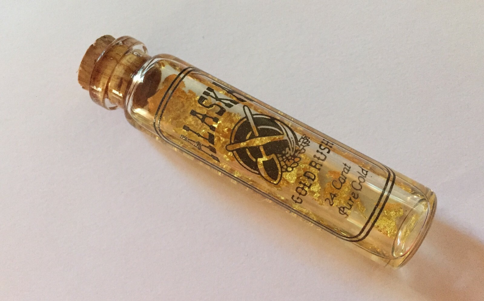ALASKA GOLD RUSH Souvenir Glass Bottle 24K Pure Gold Flakes in Liquid