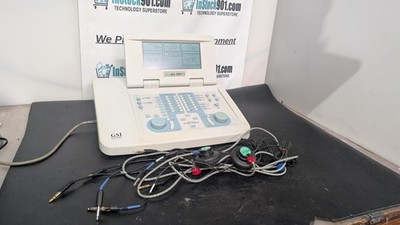 Grason Stadler GSI 61 Clinical Audiometer 1761-97xx w/ Ear Phones