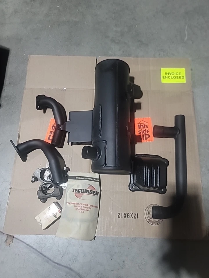 TECUMSEH Muffler Kit 730658 OV691 Tvt Vtx Exhaust Pipe Clamps Gasket Valve Cover - Image 4 of 4