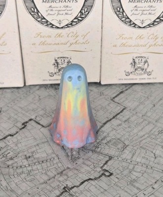 Frau Bets gestempelt Pastelltuch Buh klein York Ghost Merchants verpackt