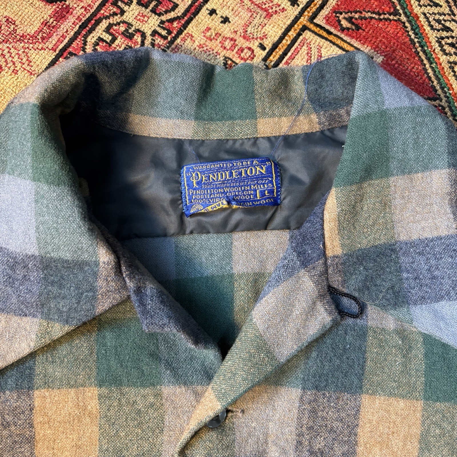 Vintage Pendleton Loop Collar Wool Button Up Boar… - image 3