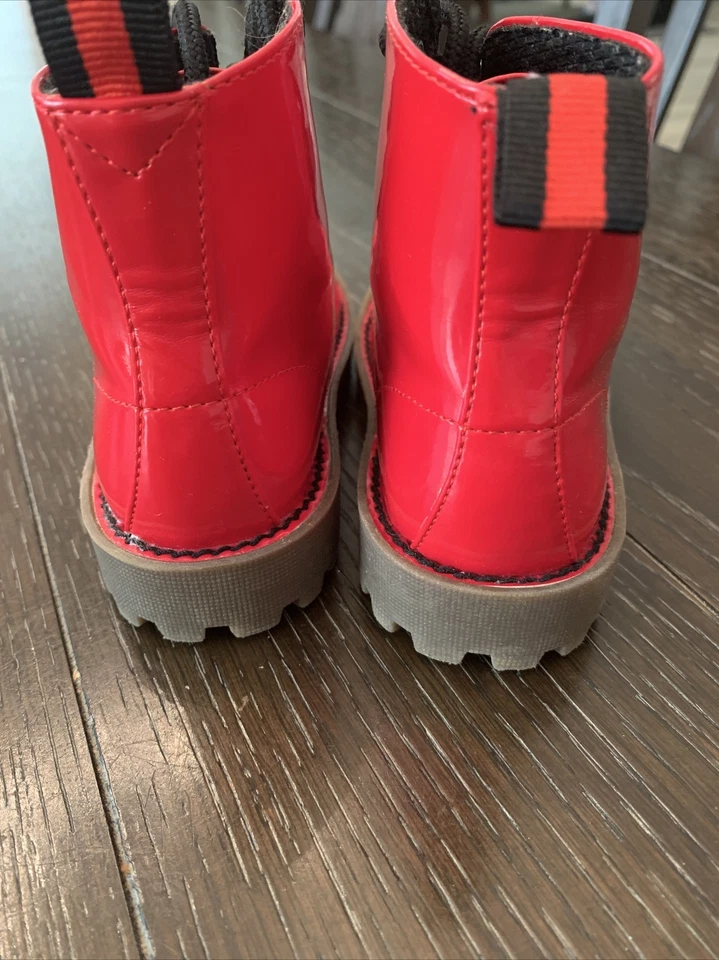 Botines con cordones unisex charol rojo Faded Glory para niños pequeños talla 7 Foto 4 de 4