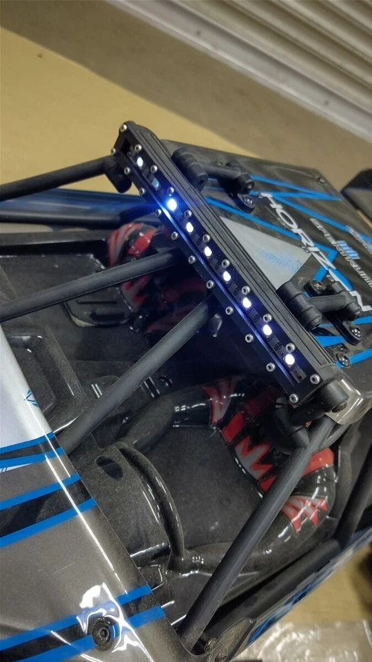 Losi 1/5 Desert Buggy XL-E RTR 4WD Electric Buggy - Image 4 of 4