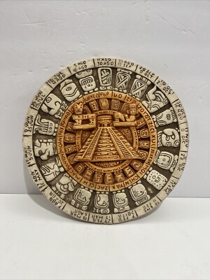 Aztec Mayan Calendar Pottery Chichén Itzá Temple of Kukulkán El Castillo 11  D