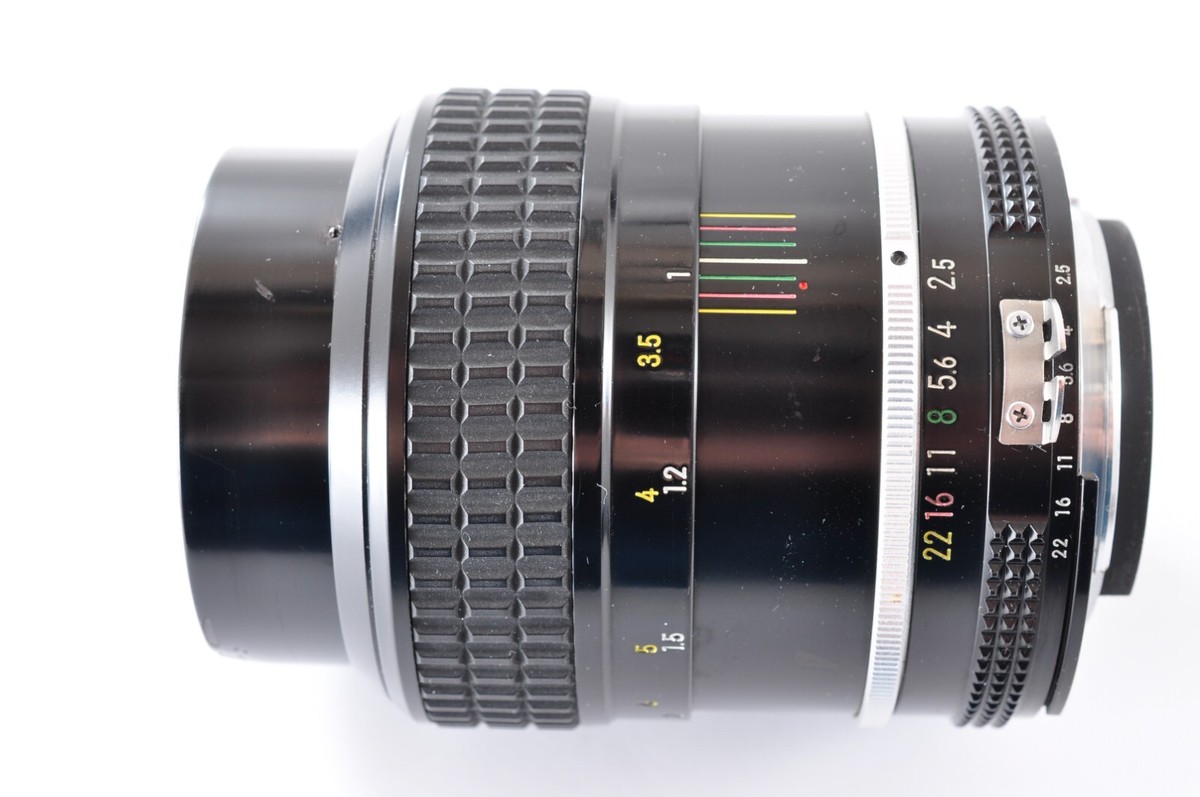 Nikon Ai Nikkor 105mm f2.5 MF Telephoto Lens From JAPAN Nikon Ai Nikkor 105mm f2.5 MF Telephoto Lens From JAPAN