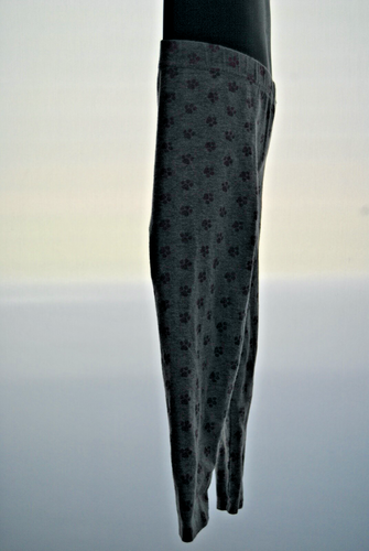 Girl Leggings by Nickelodeon Size 3T Gray with pictures of foot prints - Picture 12 of 20