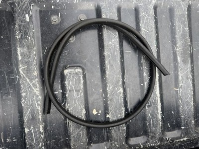 84-96 C4 Corvette Rear Roof Halo Panel Seal Windlace Rubber Wind Lace Gasket OEM
