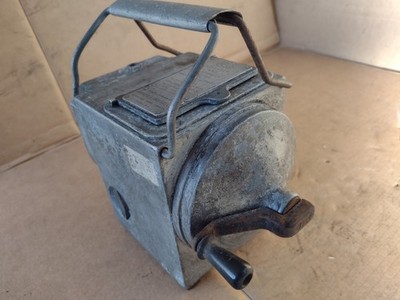 Vintage MEG Isolations- & Durchgangsprüfgerät 500 Volt 50er/60er Jahre