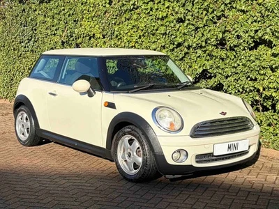 AUTOMATIC MINI 1.4 IDEAL FIRST CAR LOW LONG MOT SERVICED BY TOP MINI SPECIALIST - Image 1 of 4