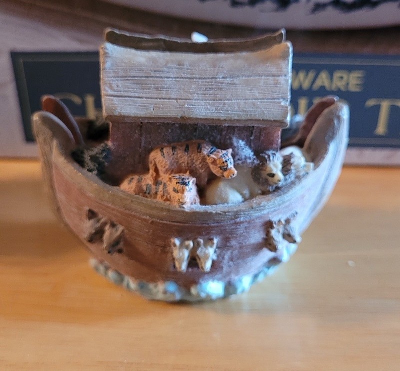 Vintage Resin Noah’s Ark Hinged Miniature Figurine