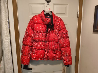 Mens Levi's Red Paisley Bandana Puffer Jacket Coat size S