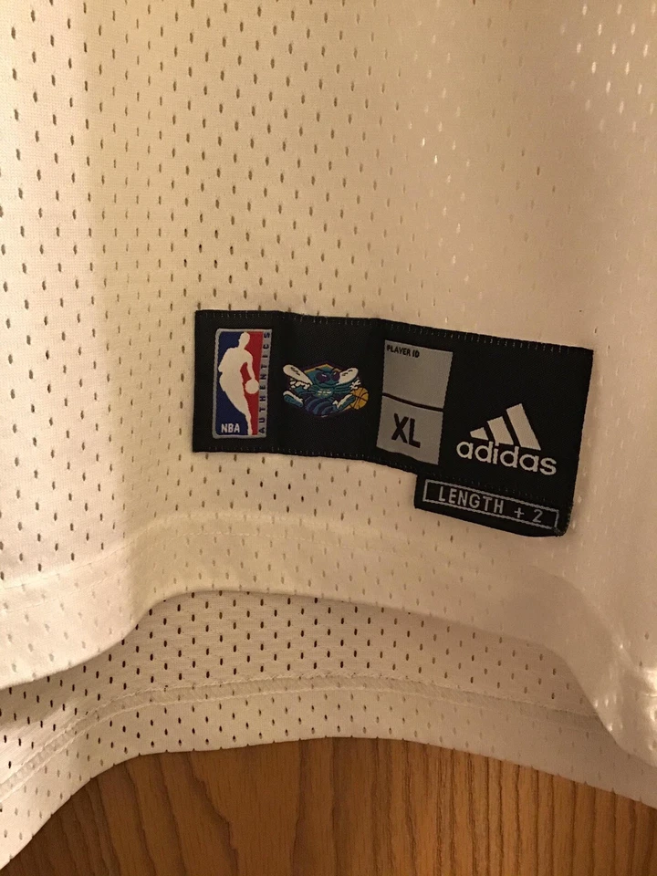 Camiseta vintage Adidas New Orleans Hornets Chris Paul Hornets 2006 talla XL NBA Foto 3 de 4