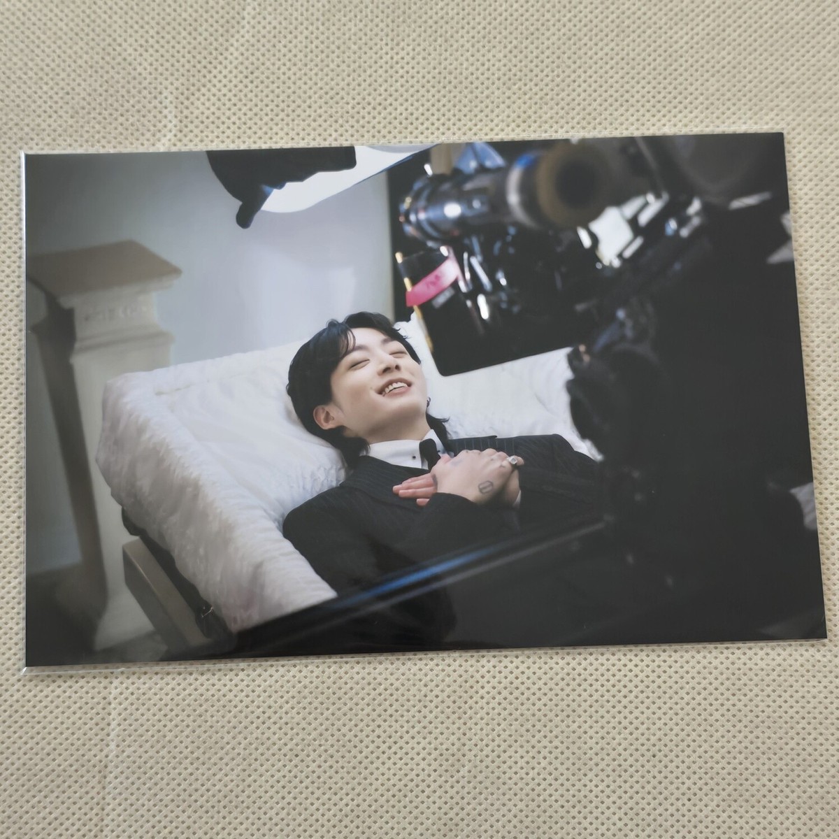 BTS JUNGKOOK EXHIBITION GOLDEN : THE MOMENT'S POP-UP
