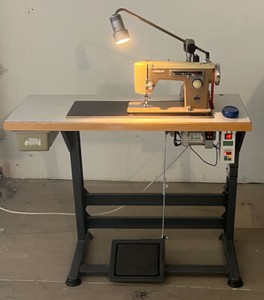 Ideal Zickzack Spezial Nähmaschine Tischnähmaschine, MIT SERVOMOTOR!!