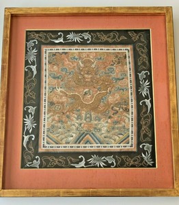 ANTIQUE CHINESE QING SILK EMBROIDERY BADGE DRAGON 5 CLAWS ROBE FORBIDDEN 19TH C