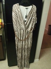 🔥Ladies Size 2X NOVA Dress $25
