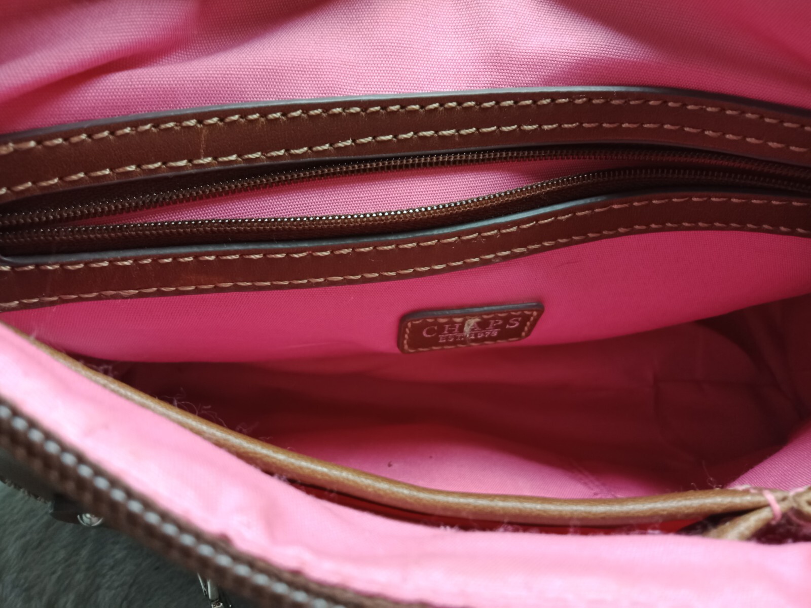 Chaps Mini shoulder bag - image 6