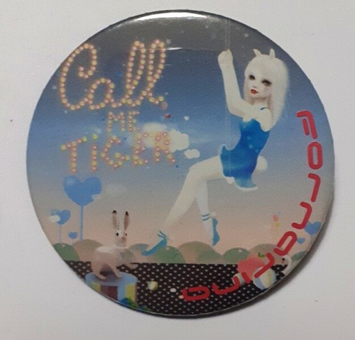 VECCHIA SPILLA / Old Badge Botton Pin : FORNARINA SCARPE MODA (diametro 5 cm) - 第 1/2 張圖片