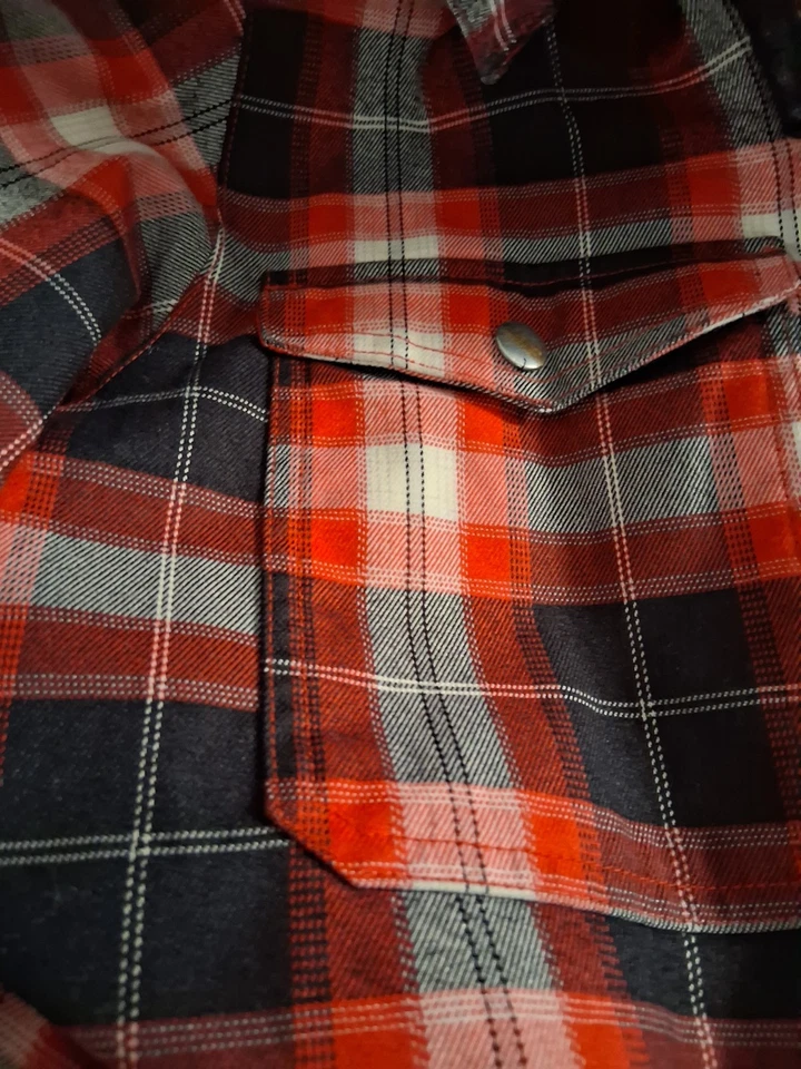 ��Burton Dunmore Snowboard Ski Snowmobile Insulated Winter Jacket,  Youth Large - Image 4 of 4