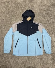 Nike Miler Zip-Up Windrunner Jacket in Blue/Navy Size M