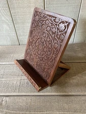 Matr Boomie Book Stand Hand Carved Fair Trade Bible Ipad Cookbook Folding NWT