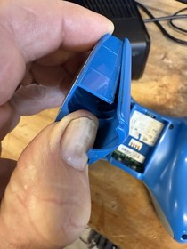 Microsoft Xbox 360 S Gaming Console & Kinect Black No Games Blu Controller READ!