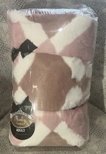 NEW MINKY COUTURE Pink-Mauve Checker Board Adult Size Designer Blanket 50X60