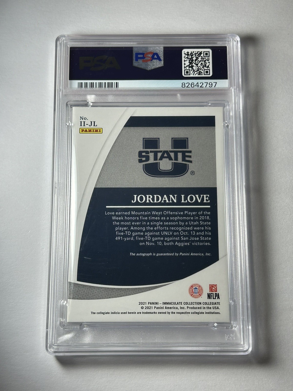2021 Immaculate Jordan Love Auto /25 Blue Ink PSA 9 Utah State Collegiate Panini view 3