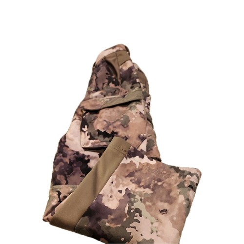 Boys Magellan Camouflage Pants Size S - Picture 2 of 5