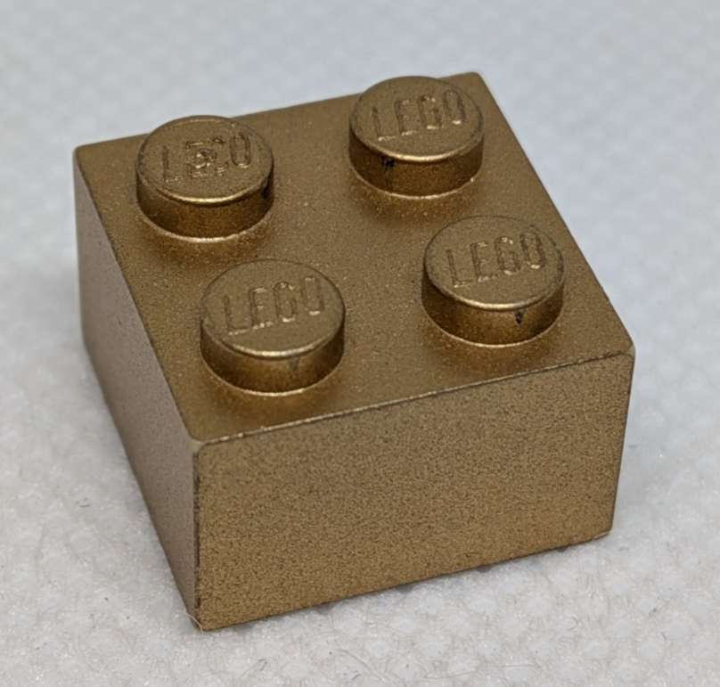 LEGO Metallic Gold 2x2 Brick - Part Number 3003 | eBay