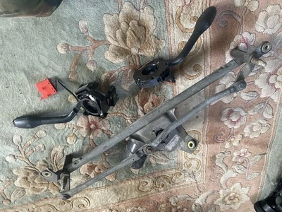 Vw Polo 6N1 Wiper Motor & Linkage. Indicator & Wiper Stalks - Image 1 of 4