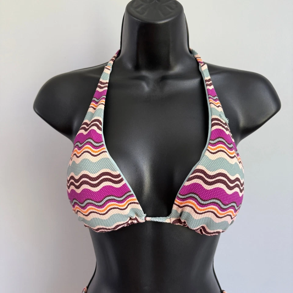 Conjunto superior e inferior de bikini Roxy talla S púrpura en zig-zag ondulado crochet Foto 2 de 4