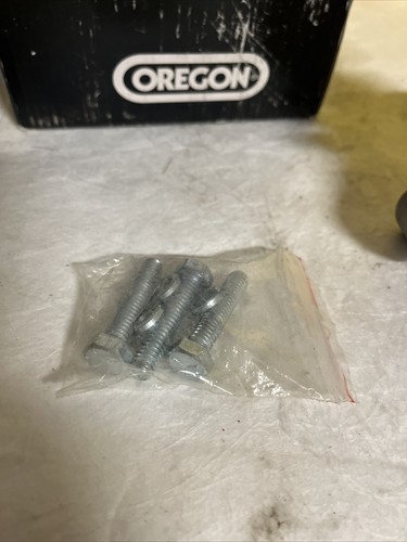 OEM/NOS NEW Genuine Oregon 82-510 Spindle Assembly W/ Bolts - Picture 6 of 6