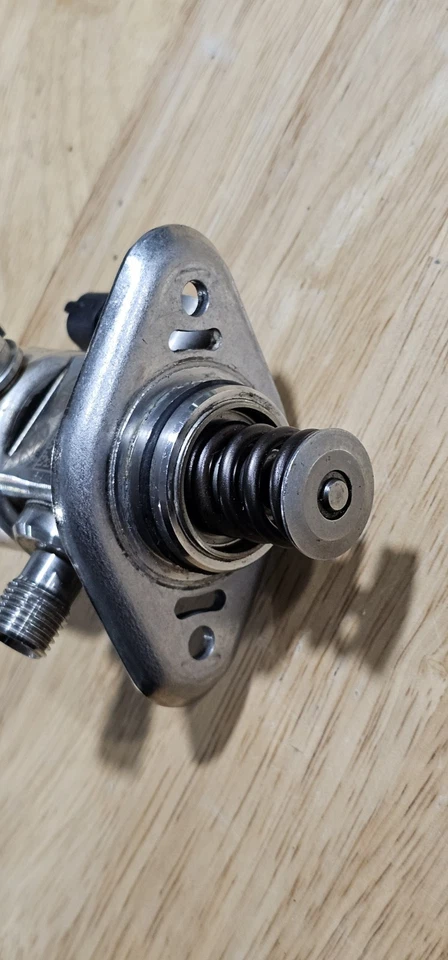 18 - 21 Kia Stinger GT High Pressure Fuel Pump 3.3L OEM - Image 4 of 4