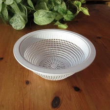 Pampered Chef Small White Strainer Colander Replacement for Nesting Bowl Set 7.5