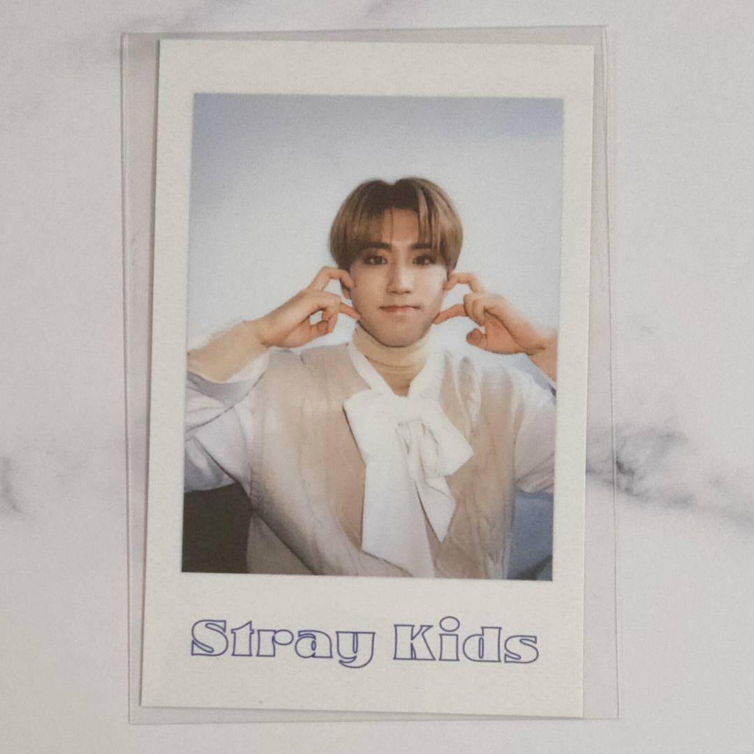 Stray Kids ヒョンジン　2022 シーグリ　 ポラロイド STRAY KIDS 2022 SEASON'S GREETINGS Room Mates Polaroid Han