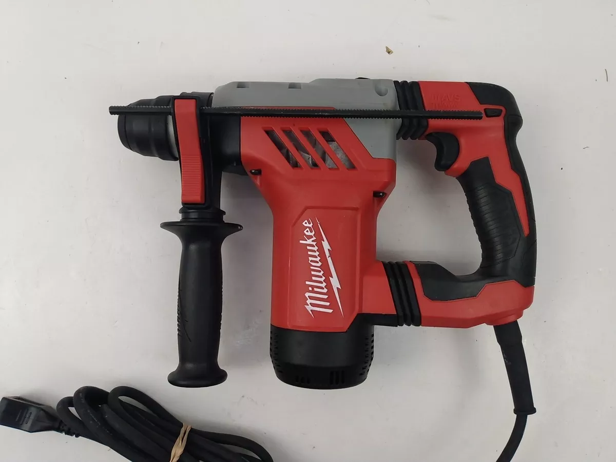 Milwaukee 5268 21 SDS Plus Rotary Hammer 1 1 8 Mint Condition eBay