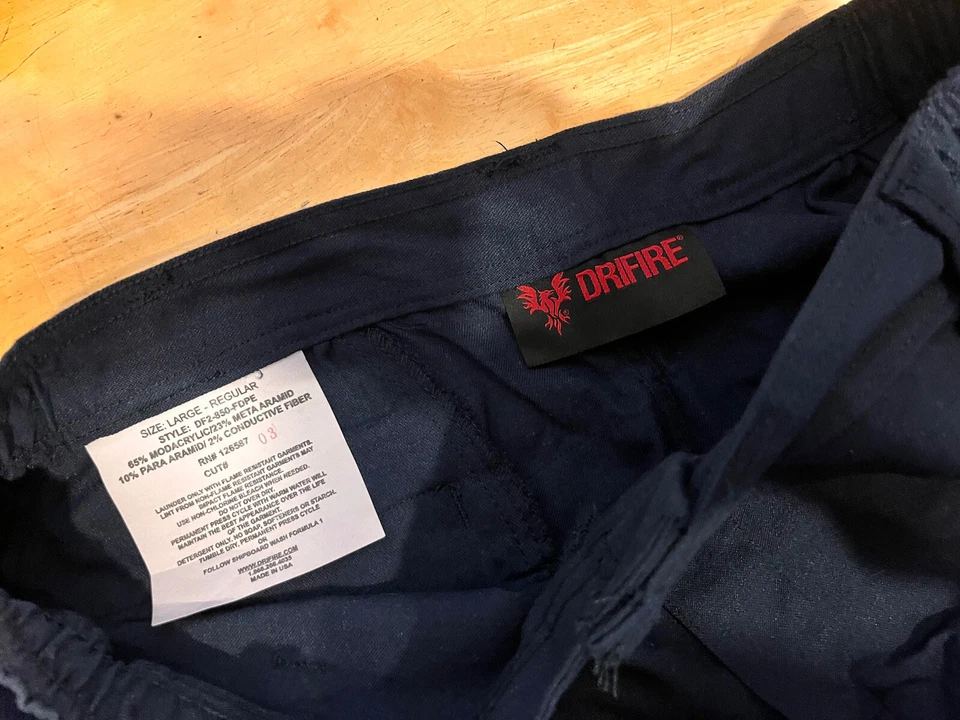 NWOT NEW DriFire FR FLIGHT DECK NAVY CARGO PANTS-DF2-850-FDPE-Size Large Regular - Image 2 of 4