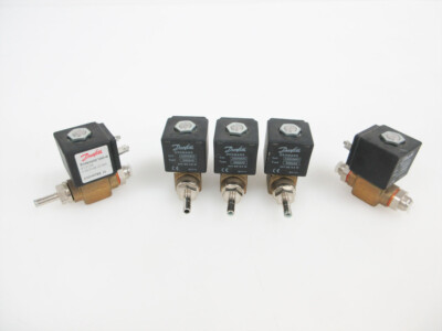 DANFOSS SOLENOID VALVE EV210A 032H8783 COIL 042N0843 AM024D SOLENOID VALVE