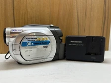 Panasonic DVD VDR D100E Video Camera 30X Optical Zoom Japan + Battery Charger