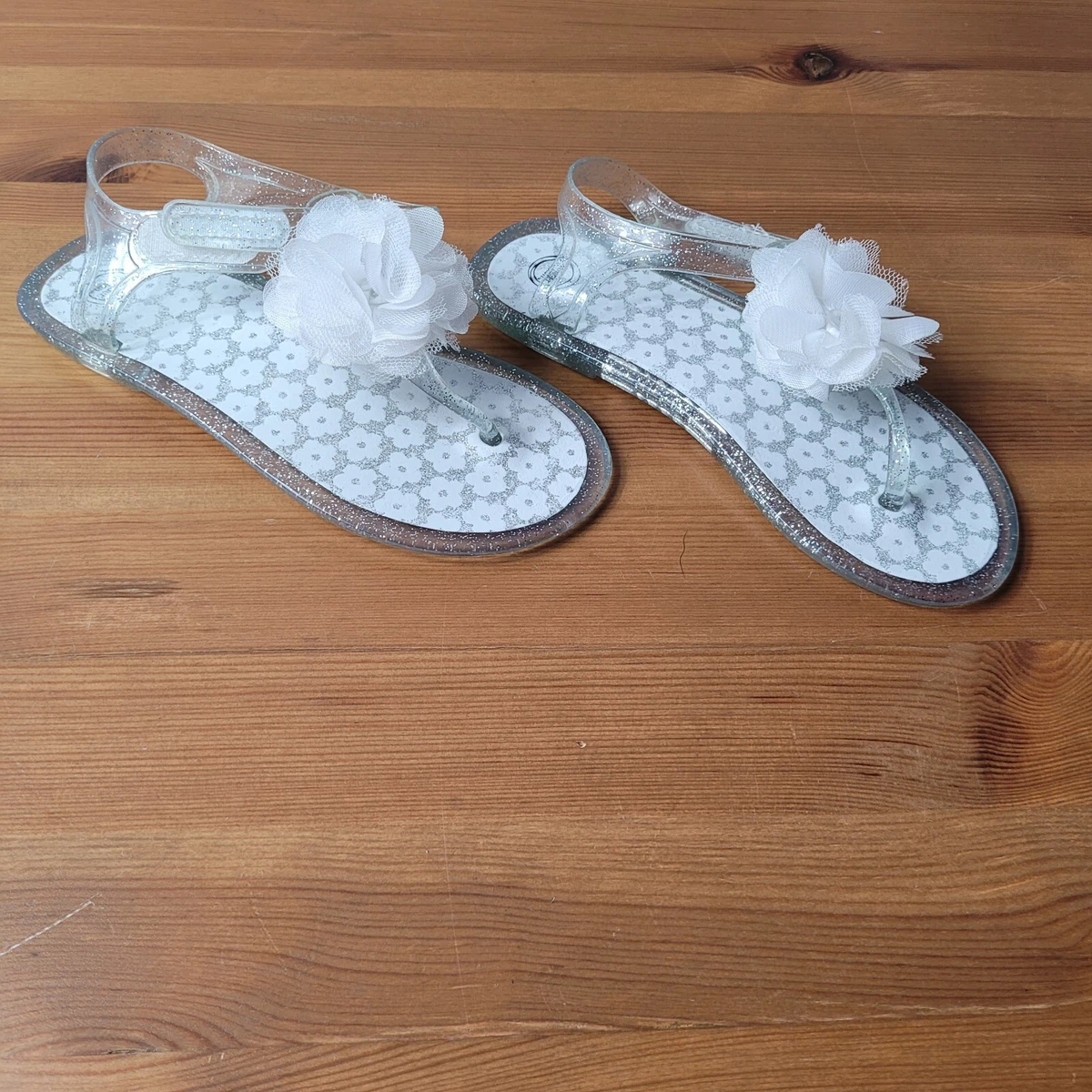 Wonder nation shop white sandals