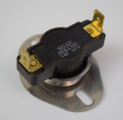 1x Selco SES-L180 Thermostat, 3/4'' Disc 120/240 VAC 25A SPDT 1500 VAC Airstream