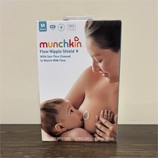 Munchkin Flow Nipple Shield Medium Clear Silicone BPA-Free w/ Case 20mm
