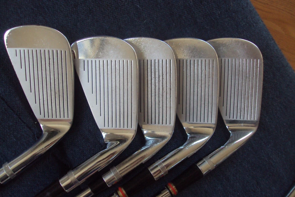 Lefty Ben Hogan Edge Forged irons 3-E,SW Apex 4 stiff steel std length. - Image 4 of 4