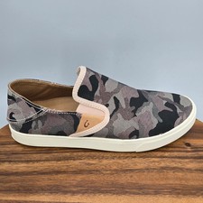 OluKai Shoes Womens 10 Pink Gray Black Camo Pehuea Pa'i Slip On Comfort Sneakers