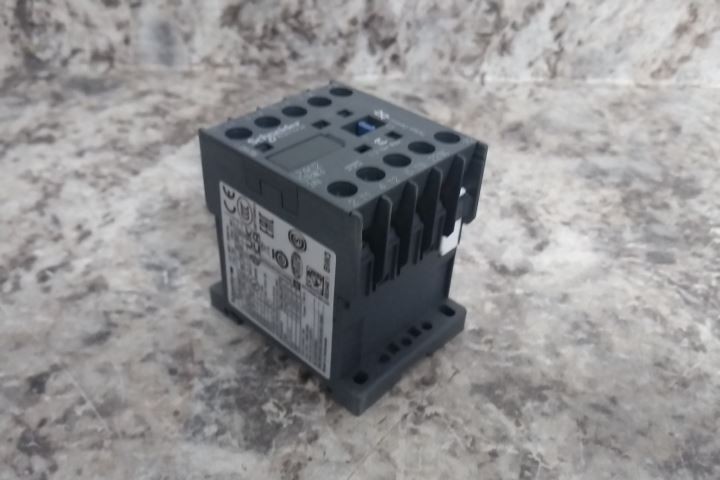 Schneider LP4K1201BW3 24VDC Coil Voltage IEC Magnetic Contactor (BW)