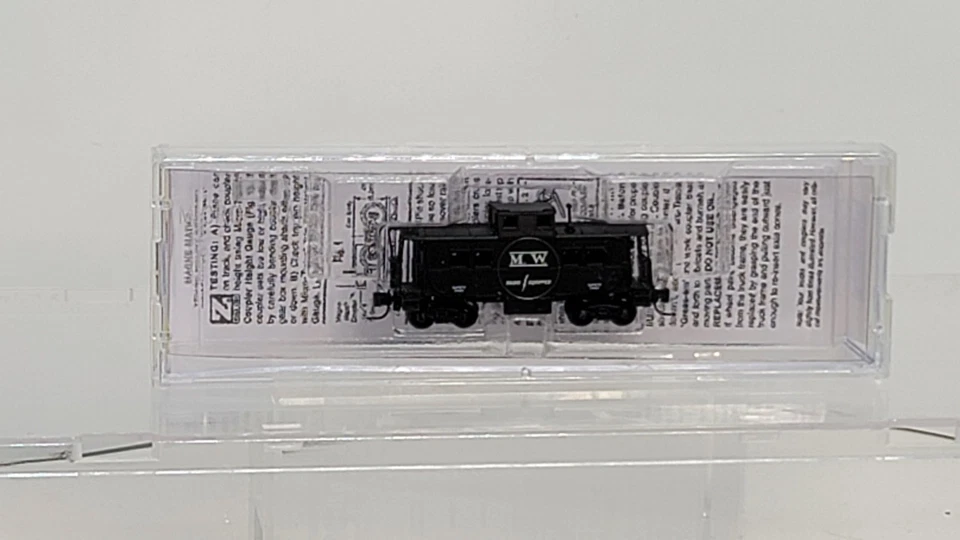 Z Micro-Trains MTL 535 50 200 MW Caboose Black NIB - Image 3 of 4