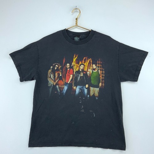 Korn Giant Vintage T-Shirt Size Large 