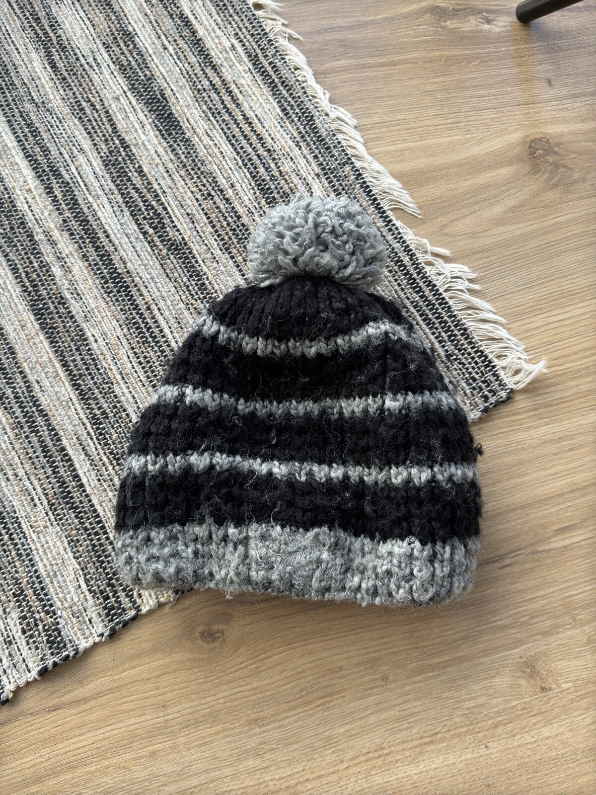 ARC'TERYX Arcteryx cappello invernale vintage lana lavorato a maglia pom pom berretto taglia unica