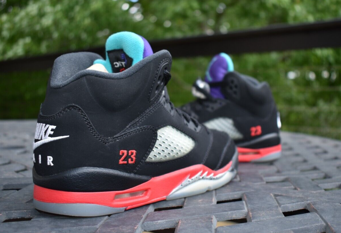 Nike Air Jordan 5 Retro GS 'TOP 3' CZ2989-001 Youth Size 4.5 Nike Air Jordan 5 Retro GS 'TOP 3' CZ2989-001 Youth Size 4.5